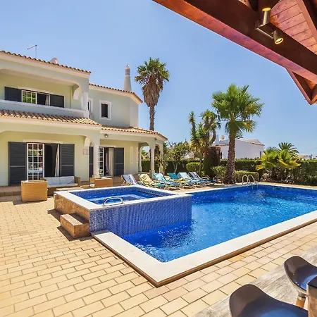 فيلة Cambria By Ocvillas