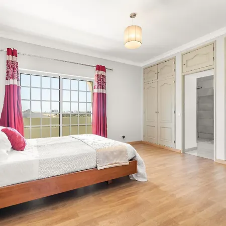فيلة Cambria By Ocvillas البوفيرا