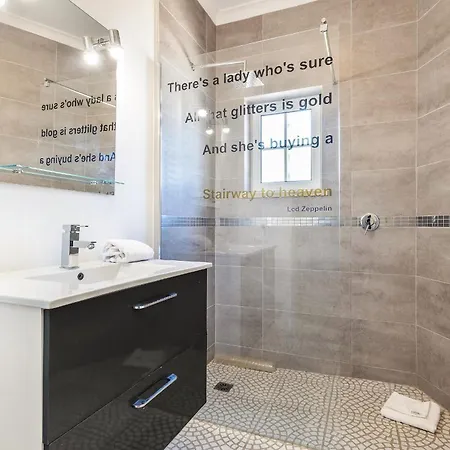 فيلة Cambria By Ocvillas البوفيرا